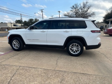 2024 Jeep Grand Cherokee white